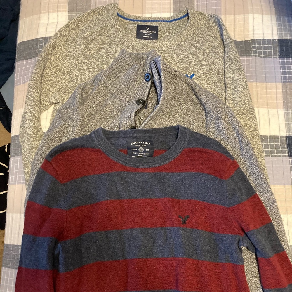 Lot 3 men sweaters american eagle mock neck small